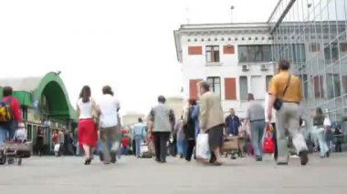 kalabalık açık zaman atlamalı