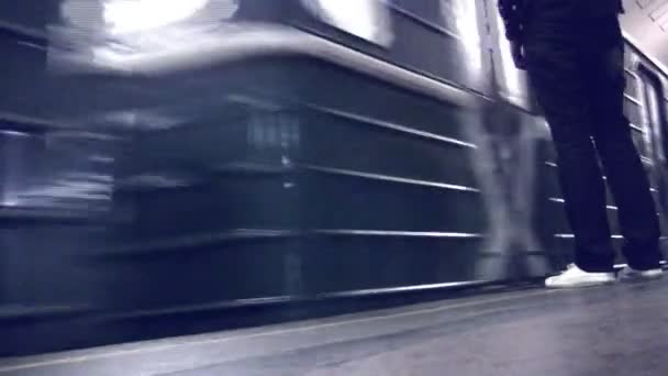 U-Bahn — Stockvideo
