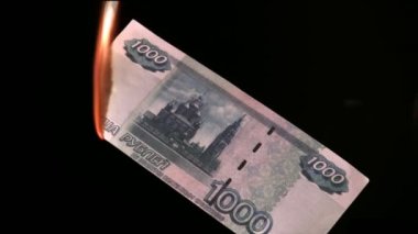 Yangın ruble