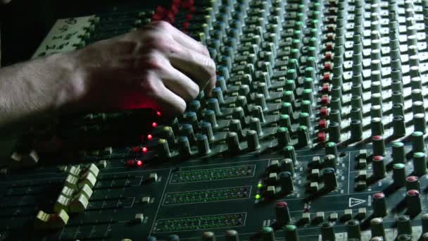 Hands on mixing sound board — Stock Video