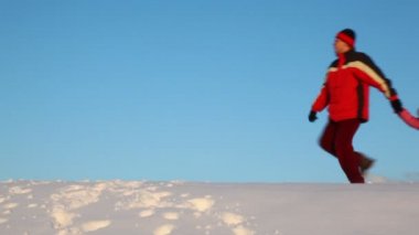 Aile yürüyüş snow Hill