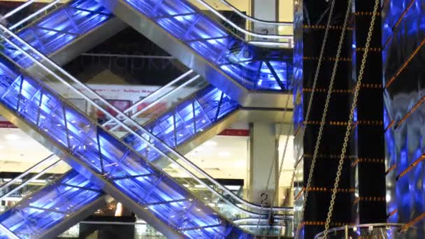 Roltrappen en liften, time-lapse — Stockvideo