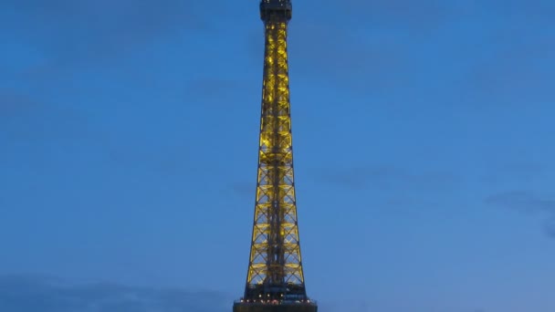 Tour Eiffel from above to a bottom, view of an evening city.  — Vídeos de Stock