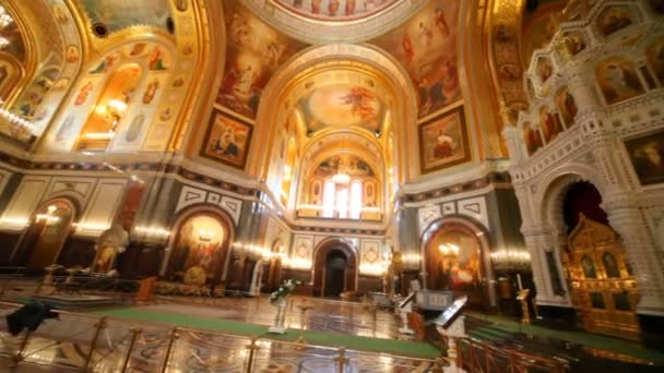 Panoramique de l'intérieur de la cathédrale orthodoxe du Rédempteur à Moscou, Russie — Video