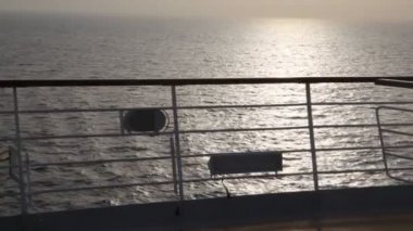 Deniz cruise gemi güverte akşam görünümü