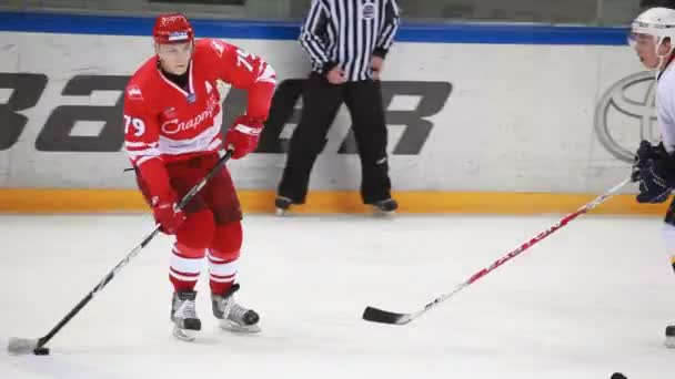 Hockey match "Spartak"-"Almaz" of MHL in sports palace "Sokolniki" — Stock Video