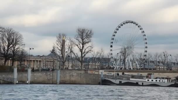 Gran rueda en París, Francia — Vídeo de stock