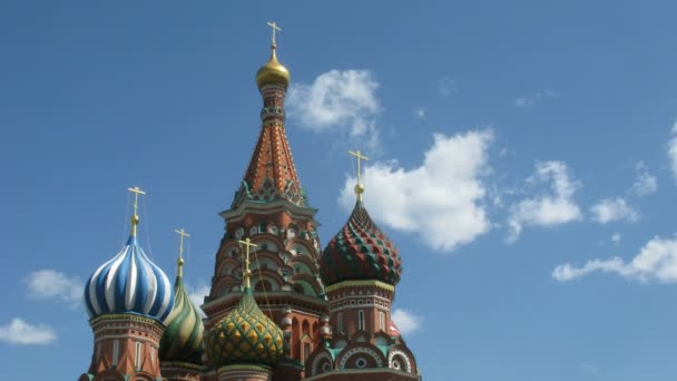 St basils kathedraal op het Rode plein, Moskou. — Stockvideo
