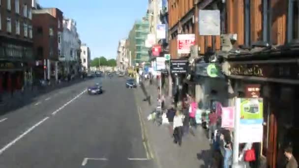 Viaggio sulle strade solari a Dublino, Irlanda . — Video Stock