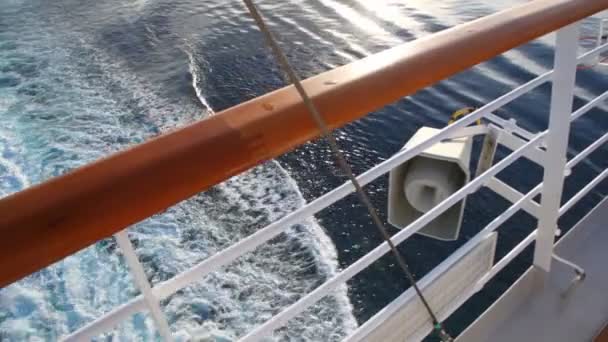 Cruicruise liner trace on water surface of sea — Stock Video