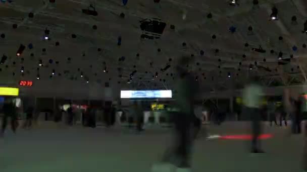 People skate on ice rink European — Stock Video