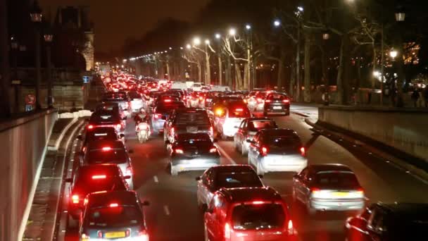 Fahrzeuge auf Autobahn unterwegs — Stockvideo