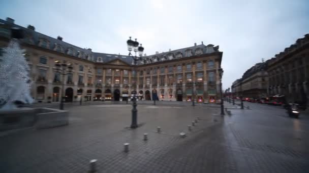 Place vendome w Paryżu wieczorem — Wideo stockowe