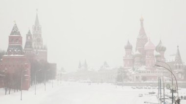 Moskova Kremlin'e ve Aziz Basil Katedrali