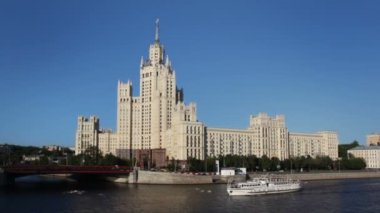 Stalin andan kotelnicheskaya iskele üzerinde bina yüksek katlı