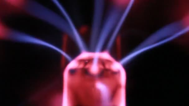 Closeup of source of light wave move in plasma ball — Stock Video