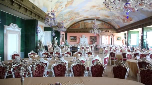 Banqueting hall in medieval castle — Stock Video