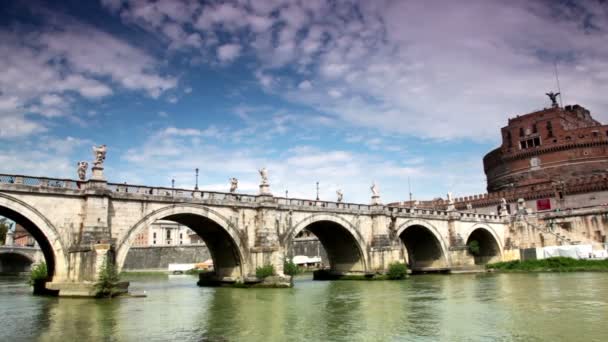 Sant Angelo Bridge and Sant Angelo Castel the view from the bank of river — Stock Video