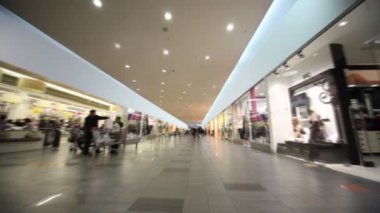 müşteriler kendi alımları uzun süpermarkette