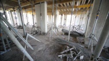 yer binasında tamamlanmamış odası