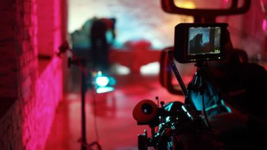 profesyonel videocamera lens operatör temizler