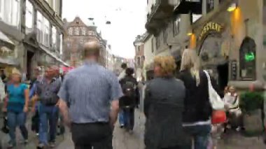 stroget alışveriş alanı kalabalık