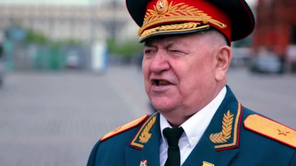 Ivan A. Sluhay presidente do Comitê de Veteranos de Guerra de Moscou — Vídeo de Stock