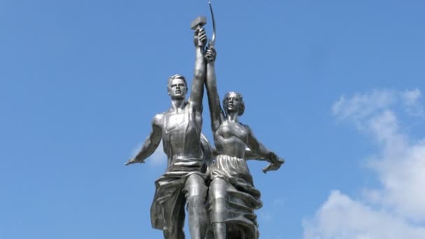 Rabochiy i kolkhoznitsa Monument, Zeitraffer — Stockvideo