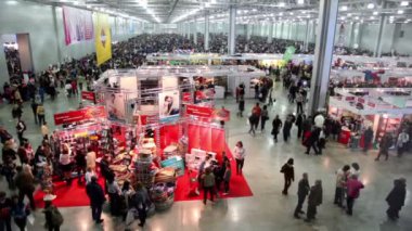 çok insan büyük uluslararası köpek hangarda show eurasia 2011