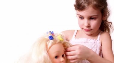 saç, izole küçük kız Kullanım lastik örgü bebekler