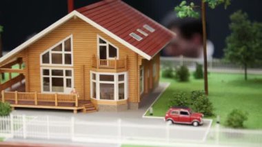 ev ve odaklanmamış insan arka plan bitki ile bitişik alan modeli