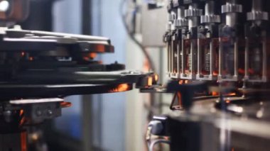 otomatik cihaz fabrika pet şişe üretimi için hazırlanması