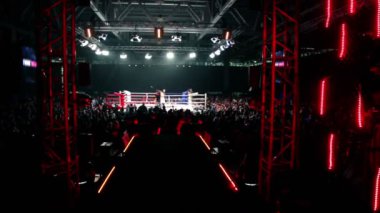 olay mücadele büyük salondaki kalabalık