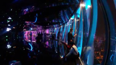 turistler fotoğraf gezi tv Kulesi canton içinde