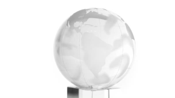 Прозрачная коробка и сфера с картой мира на ней вращается — стоковое видео