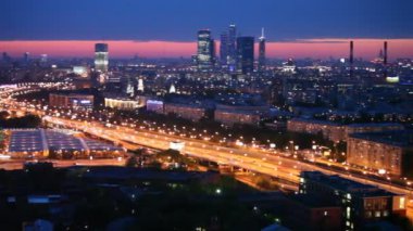 İş Merkezi Moskova şehir ve Beyaz Saray karşı şehir manzara anlamına gelir.