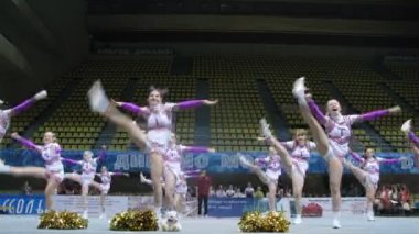 tılsım Takım Şampiyonası amigoluk üzerinde yer aldığı