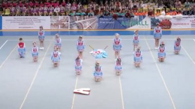 Köpekbalıkları takımı şampiyonluk amigoluk üzerinde yer aldığı