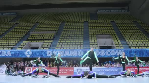 L'équipe Elektra participe au Championnat sur cheerleading — Video