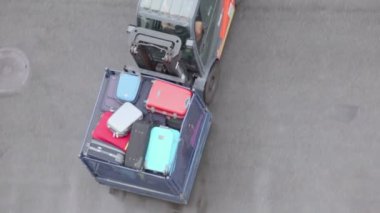 Yükleyici hamle tepsi yukarıdan yolcu Bagaj ile görüntüleme