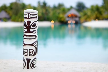 Polynesian beach clipart