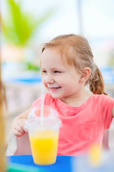 Portrait of cute little girl — Stock Photo, Image