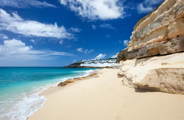 Cupecoy strand op st martin Caribisch gebied — Stockfoto