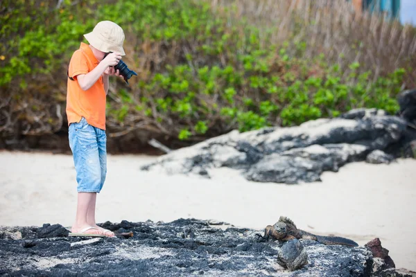 Jonge natuurfotograaf — Stockfoto