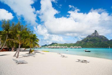 Bora Bora beach