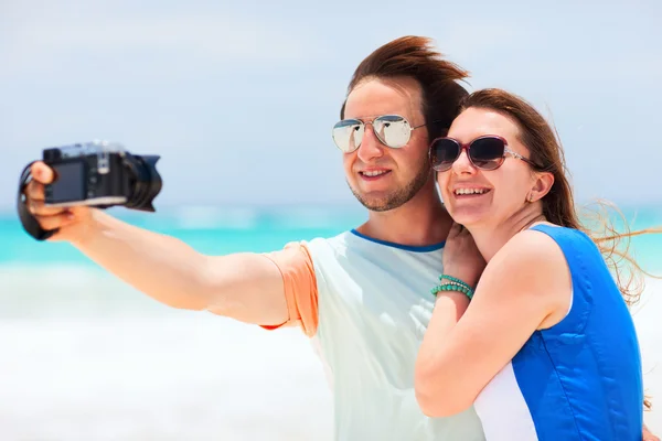 Paar op vakantie — Stockfoto