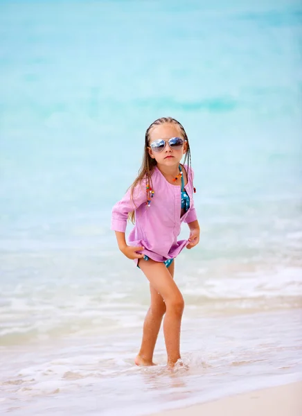 Menina em férias — Fotografia de Stock