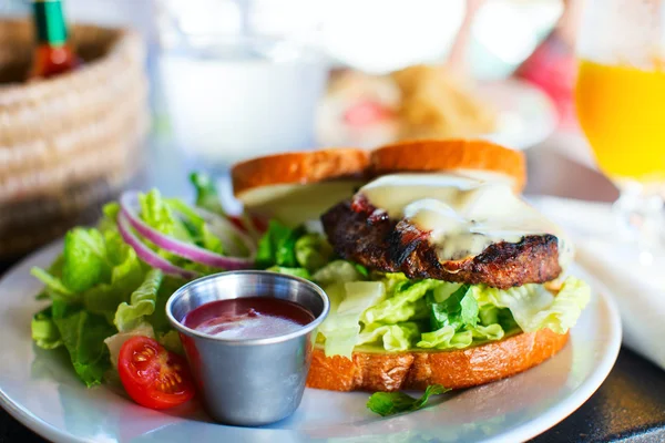 Burger — Stockfoto