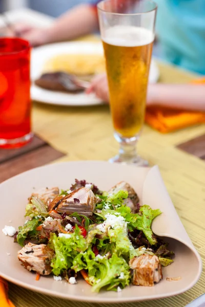 Salada de atum — Fotografia de Stock