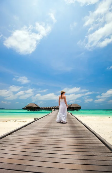 Mädchen im Urlaub — Stockfoto